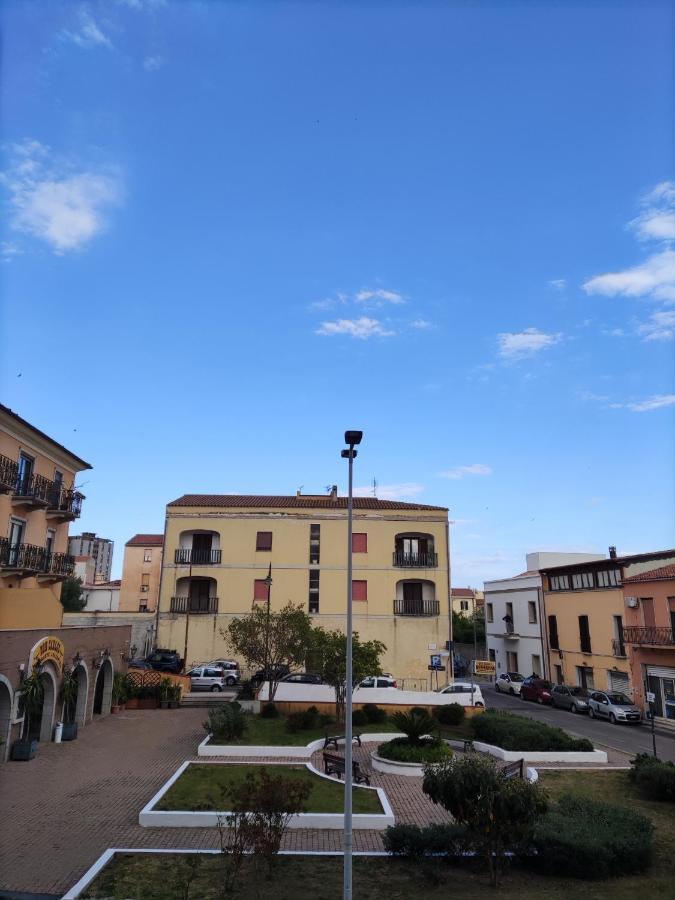 Appartamento Olbia Centro ภายนอก รูปภาพ