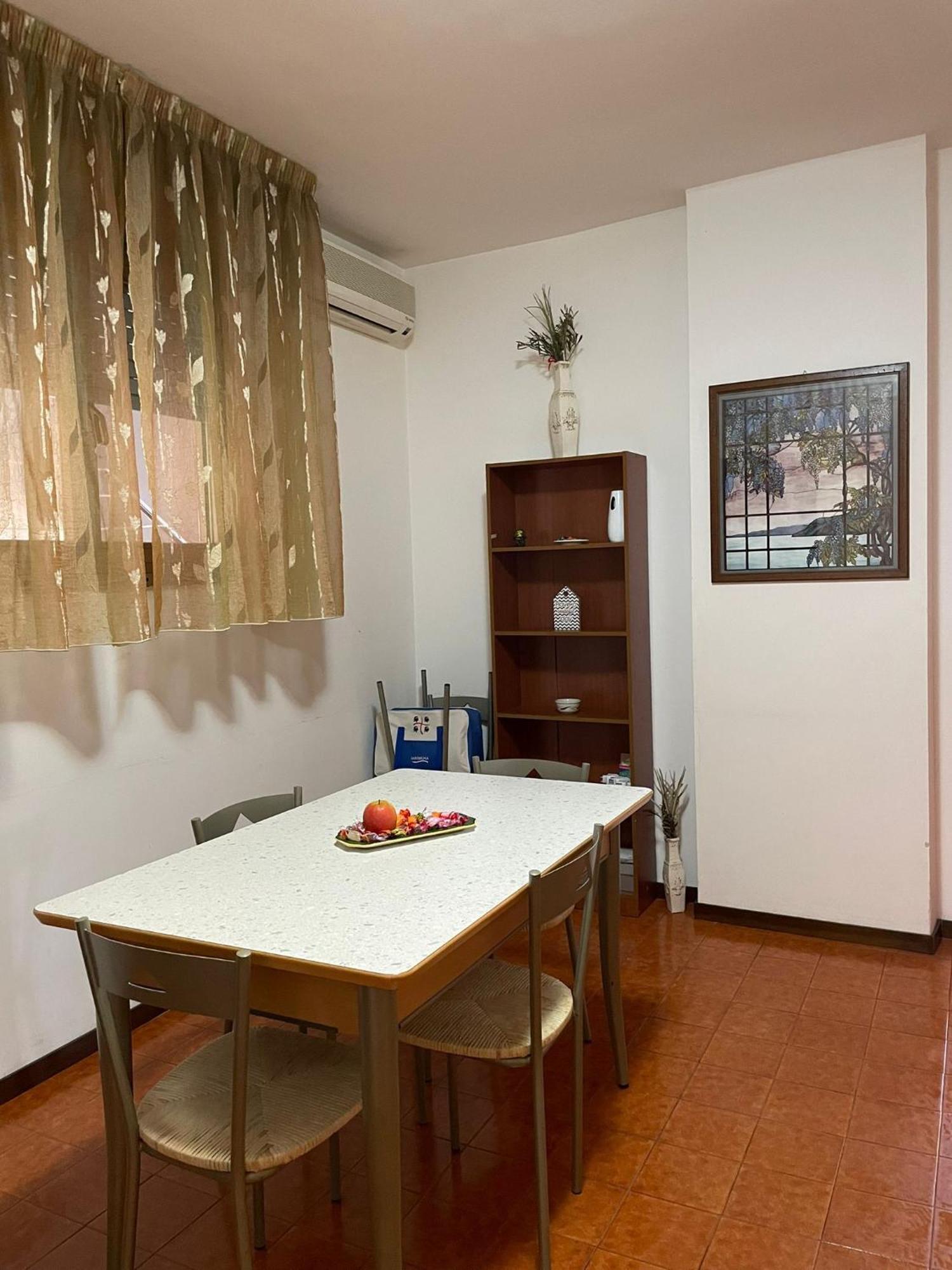 Appartamento Olbia Centro ภายนอก รูปภาพ